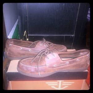 Men’s docker boat shoe